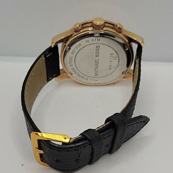 Michael Kors Runway MK5128 Women's Black Leather Analog dial quartz Watch AM551 - Picture 11 of 11